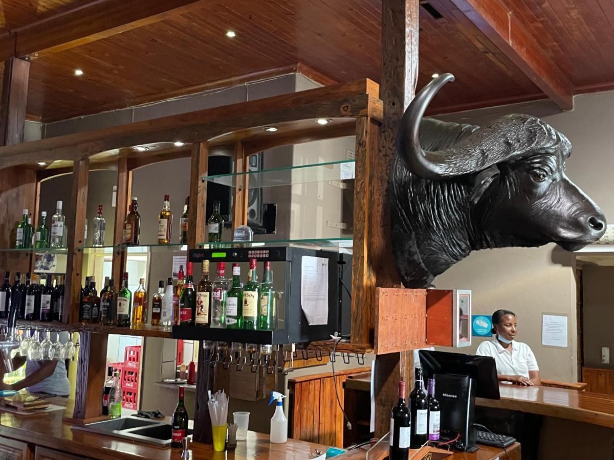 Buffalo Hotel Hectorspruit Екстериор снимка