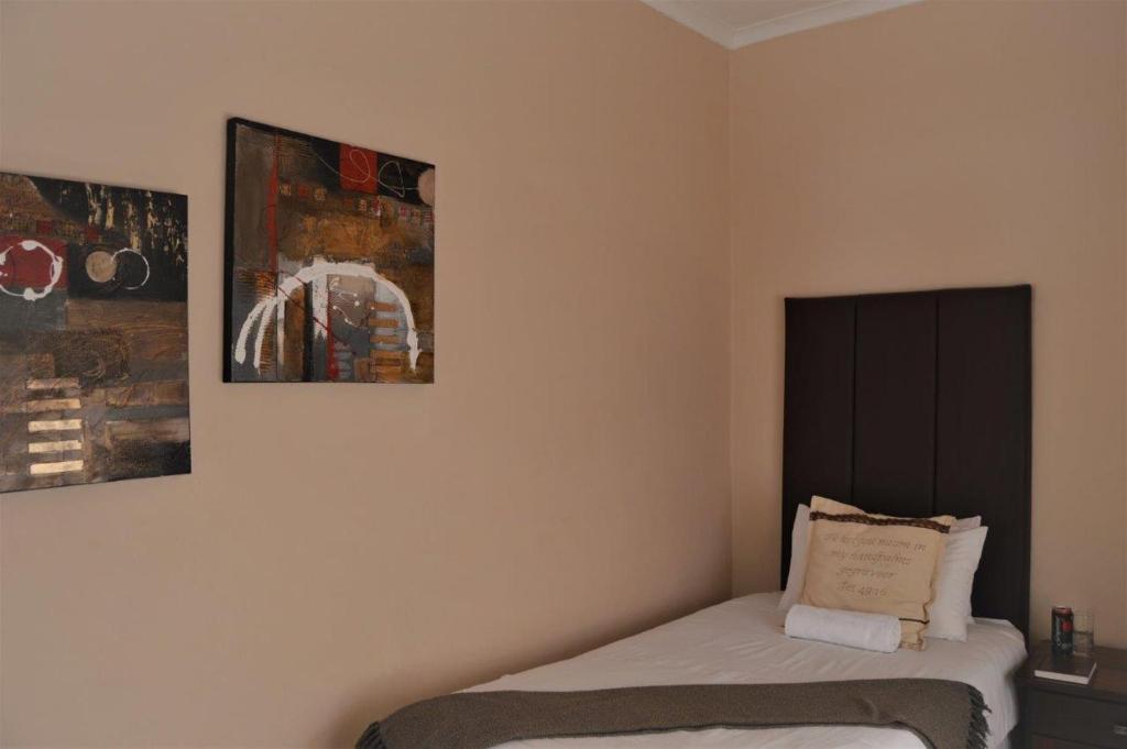 Buffalo Hotel Hectorspruit Екстериор снимка